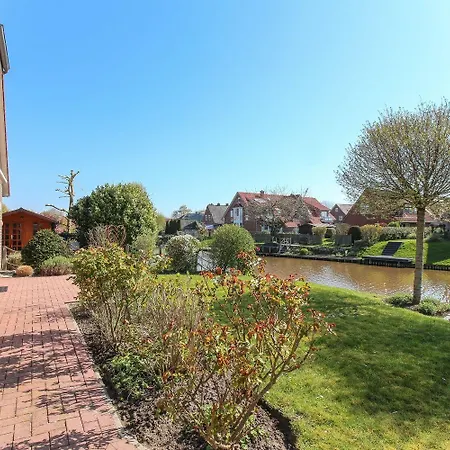 Huus-ant-water * Greetsiel