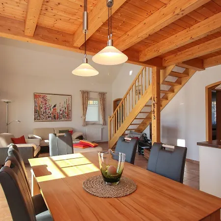 Huus-ant-water Greetsiel